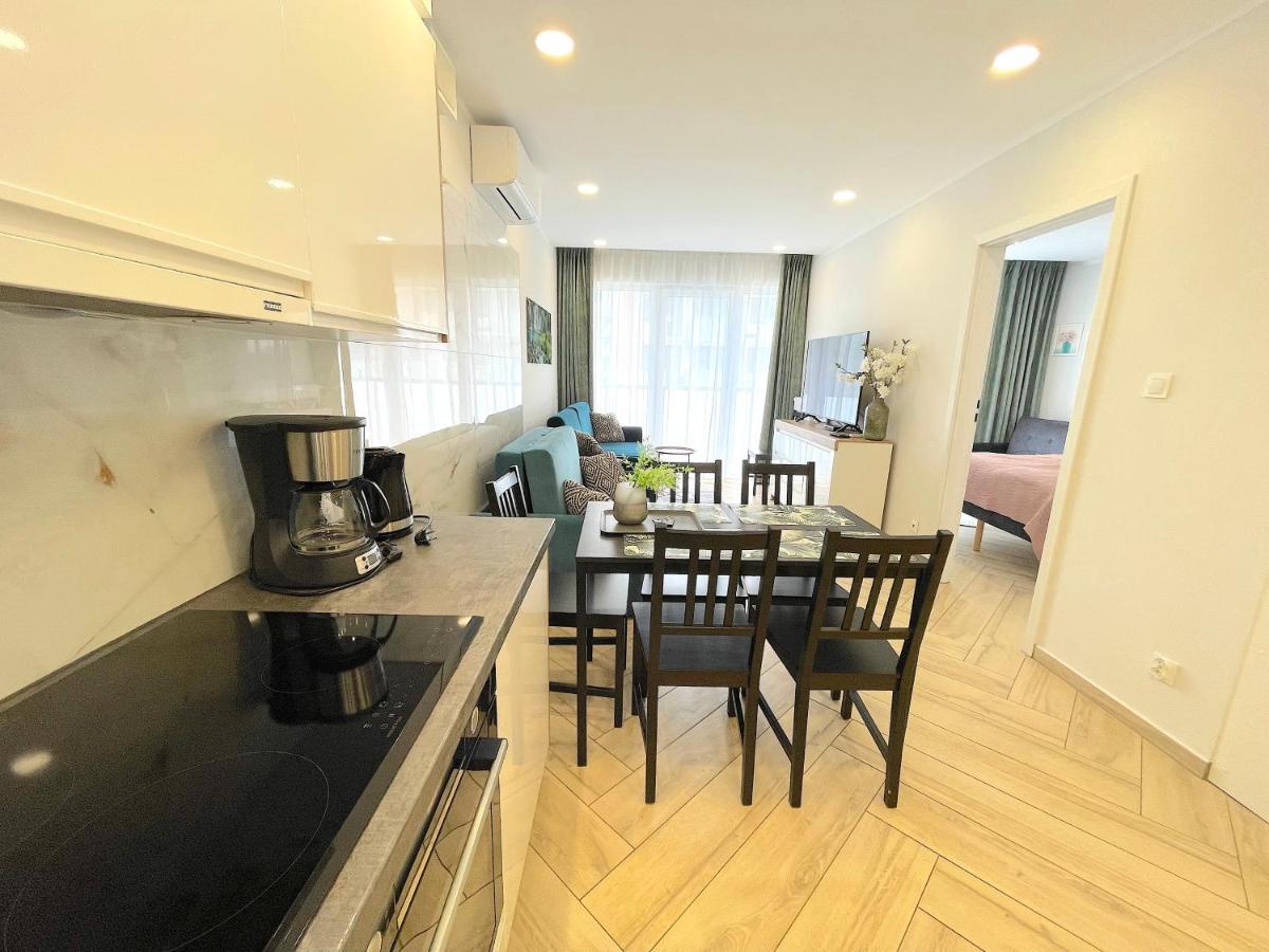 Apartament Superior Blue Przy Plazy- Free Pool, Saunas, Jacuzzi, Fitness, Salzgrotte Kolberg Exterior foto