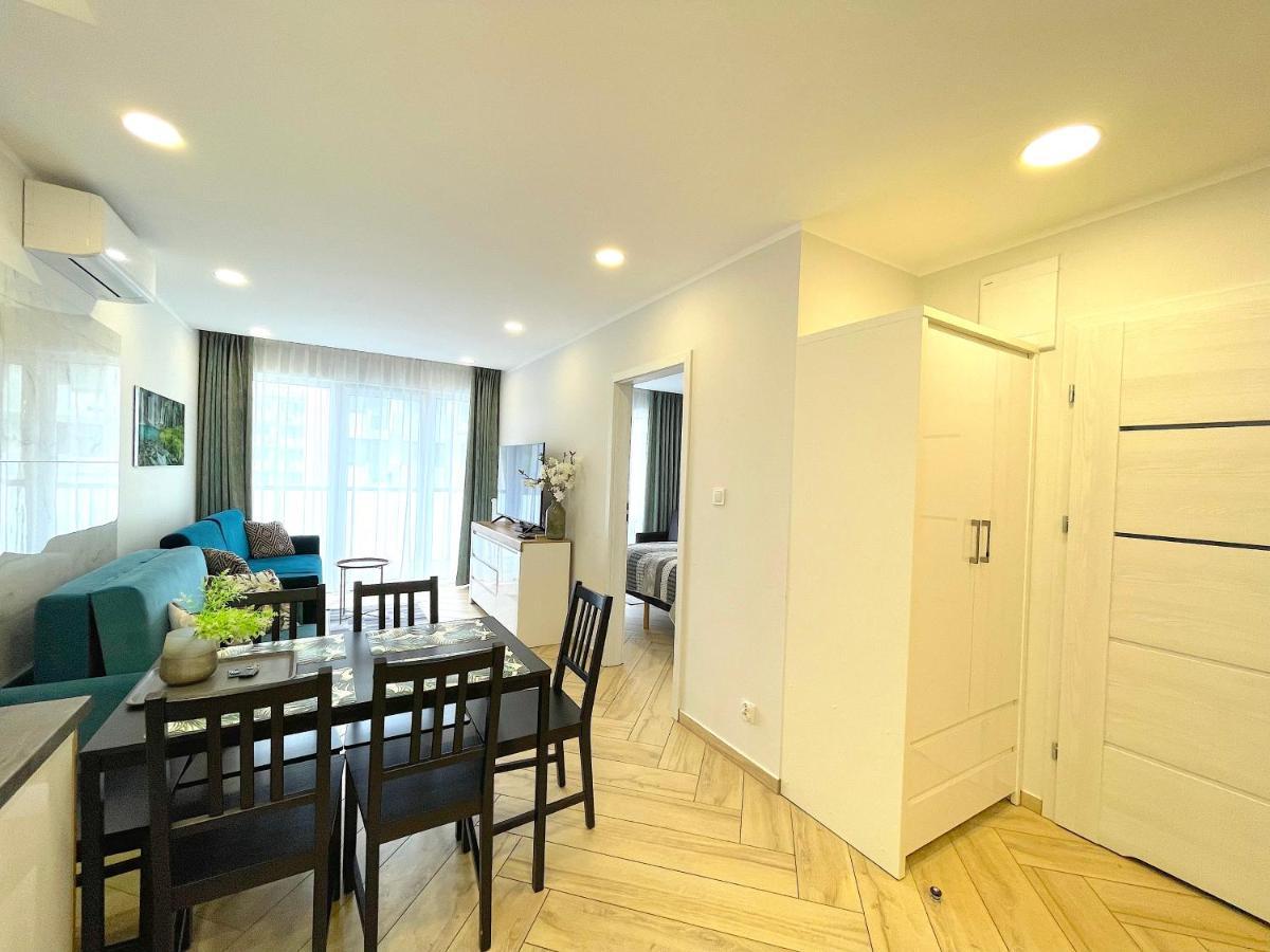Apartament Superior Blue Przy Plazy- Free Pool, Saunas, Jacuzzi, Fitness, Salzgrotte Kolberg Exterior foto